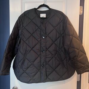 H & M Oversized Black Quilted Jacket. Size Medium.